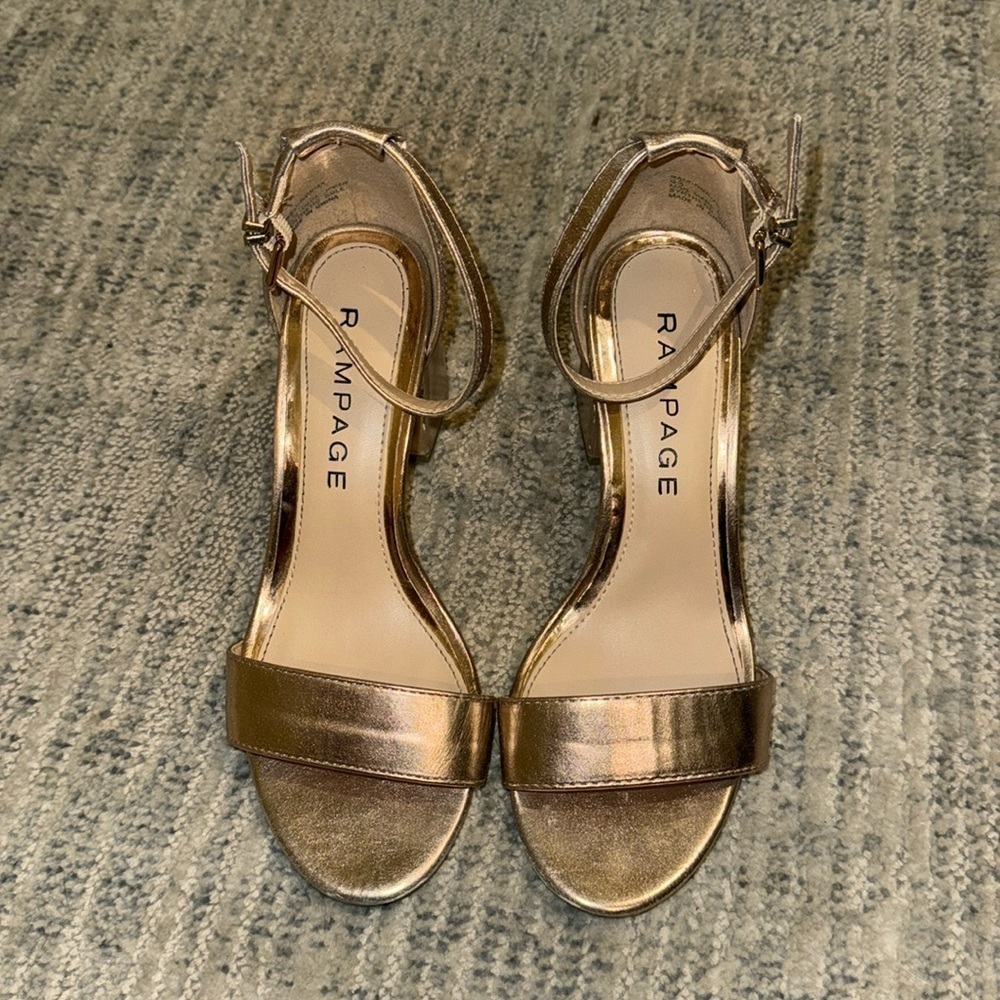 Rampage heels - gold - size 5.5